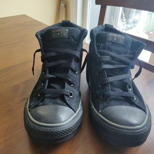 Black High Top converse Never Worn